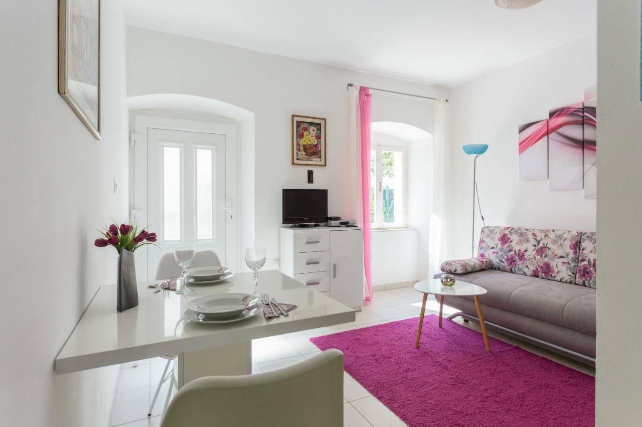 Apartments Mara ดูบรอฟนิก ภายนอก รูปภาพ